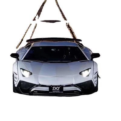 Para o Lamborghini Aventador LP700 Kit de corpo de fibra de carbono LP700 Upgraded LB-style Side Skirt Spoiler Wheel Arch