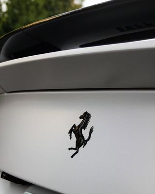 Ferrari F12 Fibra de carbono corpo Kit F12 Novitec N-largo estilo dianteiro e traseiro parachoque arco da roda F12 spoiler difusor lábio dianteiro