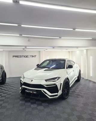 Lamborghini Urus Corpo de fibra de carbono Kit URUS 1016 estilo fibra de carbono difusor de lábio dianteiro spoiler capô arco da roda