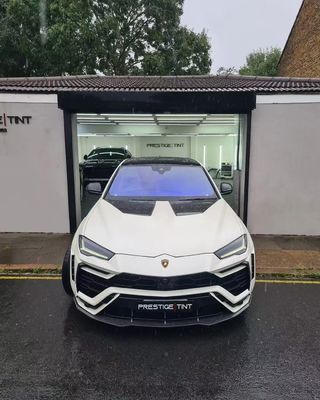 Lamborghini Urus Corpo de fibra de carbono Kit URUS 1016 estilo fibra de carbono difusor de lábio dianteiro spoiler capô arco da roda