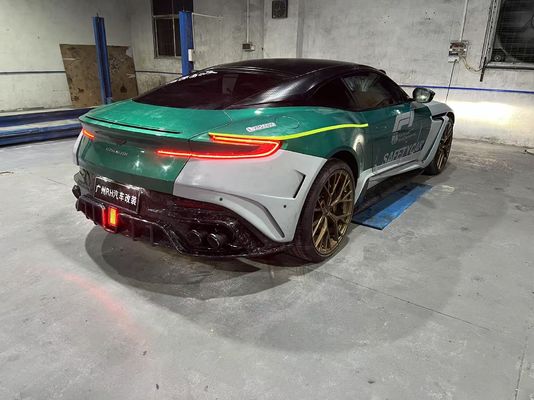 Aston Martin DB11 Fibra de Carbono Kit corpo DB11 estilo mansory dianteiro e traseiro parafuso saia lateral parafuso spoiler capô