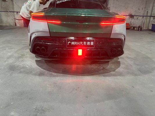 Aston Martin DB11 Fibra de Carbono Kit corpo DB11 estilo mansory dianteiro e traseiro parafuso saia lateral parafuso spoiler capô