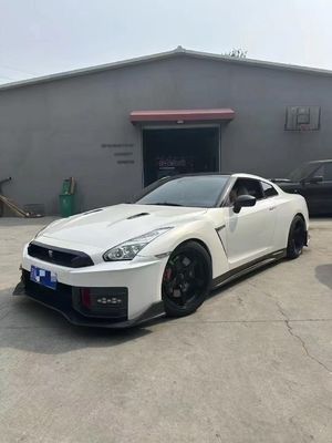 Nissan GTR Corpo de fibra de carbono Kit GTR r35 Atualizado 2024nismo estilo dianteiro e traseiro spoilers pára-choques parafusos