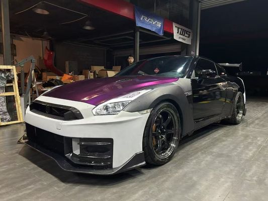 Nissan GTR Corpo de fibra de carbono Kit GTR r35 Atualizado 2024nismo estilo dianteiro e traseiro spoilers pára-choques parafusos