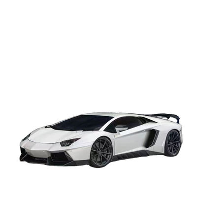 Para o Lamborghini LP700 LP750 Kit de corpo de fibra de carbono LP700 750 Novi Upgraded Kit de corpo de saia lateral de pá frontal