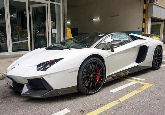 Para o Lamborghini LP700 LP750 Kit de corpo de fibra de carbono LP700 750 Novi Upgraded Kit de corpo de saia lateral de pá frontal