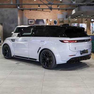 Fibra de carbono Range Rover Sport Body Kit LM Estilo Lobo Frontal Arco da roda do carro