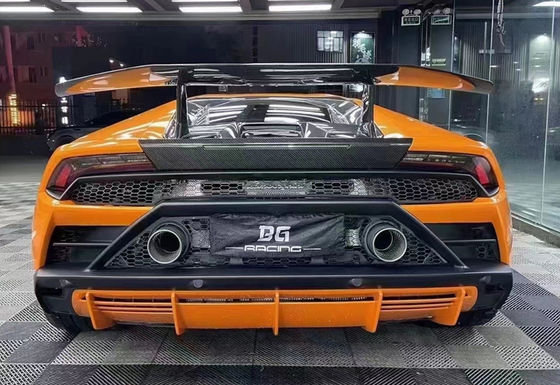 Peças de automóveis Spoiler de fibra de carbono para Lamborghini HURACAN LP610 580 EVO Upgrade do Performante Style Spoiler de cauda de fibra de carbono