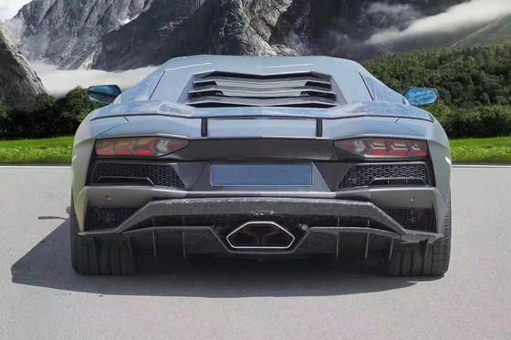 Kit de carroceria de fibra de carbono para Lamborghini LP740S LP740S Upgrade Upgraded MSY Style Kit de carroceria de espátula frontal difusor spoiler