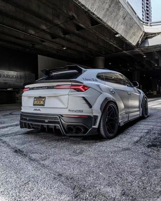 LB Style Kit de corpo largo para Lamborghini URUS Kit de corpo de fibra de carbono Urus Fibra de carbono Frente de lábio difusor Spoiler Kit de corpo largo
