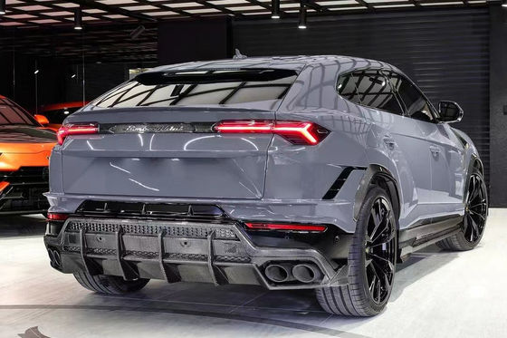 2023-2024 Lamborghini Body Kit URUS Top Style Kit de Spoilers de Difusor de Lábios Fronteiros