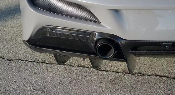 Peças para automóveis para Ferrari F8 Fibra de carbono Kit F8 Upgrade Novi estilo difusor Fibra de carbono difusor