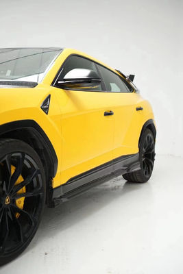 Kit de corpo URUS Lamborghini 2018-2019 Fibra de carbono Difusor de lábio frontal Urus Wide Body Kit