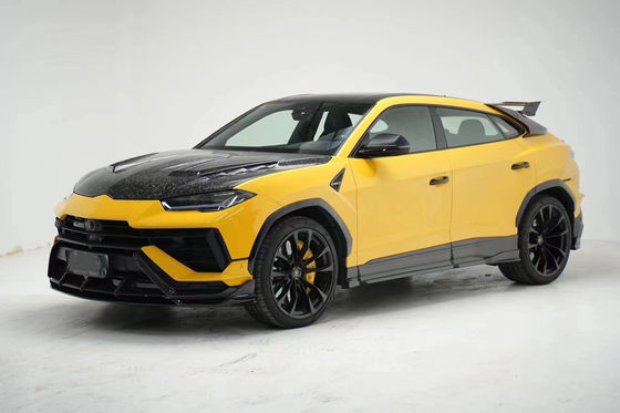 Kit de corpo URUS Lamborghini 2018-2019 Fibra de carbono Difusor de lábio frontal Urus Wide Body Kit