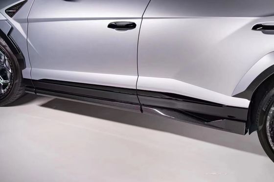 Kit de corpo de carbono URUS Vors Style Fibra de carbono Difusor de lábio frontal Spoiler Widebody Kit