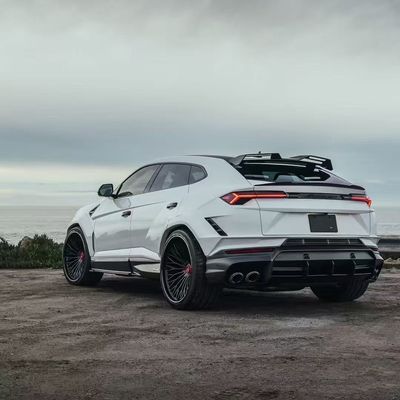 RT Kit de carroceria de carbono para SUV URUS Lamborghini Kit de carroceria de arco de roda