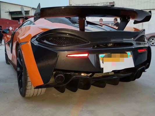 Para McLaren 540C 570S Kit de corpo 540C 570S GT4 estilo atualizado Frente parachoque spoiler saia lateral 540C 570S Kit de corpo