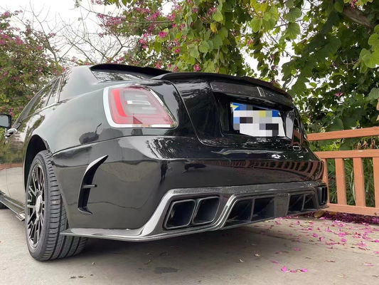 Peças para automóveis Kit de carroceria fantasma Rolls Royce Frente e traseiro Bumper Hood 280MM