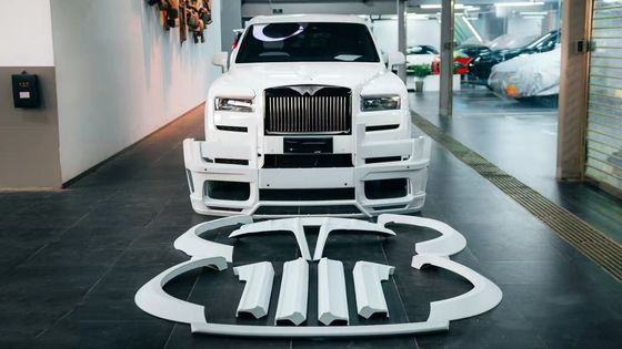 Black Cullinan Rolls-Royce Body Kit NT Estilo Frente e traseiro Bumper Widebody Kit