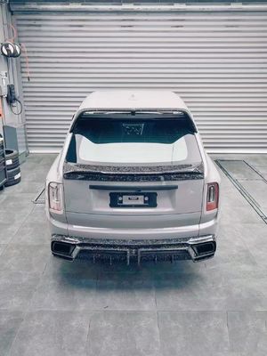 2018 - 2019 Cullinan Body Kit DW estilo Lips Difusor Fronteiro Spoiler Widebody Kit