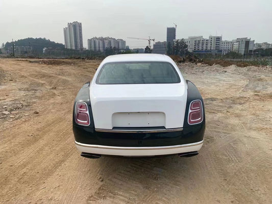 Para o Bentley Mulsanne Body Kit Mulsanne Atualizado com novos faróis dianteiros e traseiros e faróis traseiros