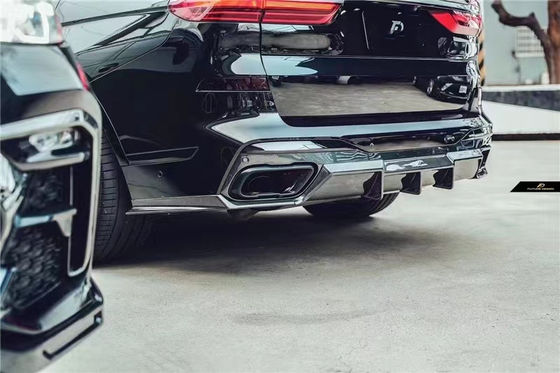 Peças para automóveis para BMW X7 Kit de corpo de fibra de carbono X7 Upgraded FD-style Carbon Fiber Front Shovel Diffuser Spoiler Top Wing Body Kit