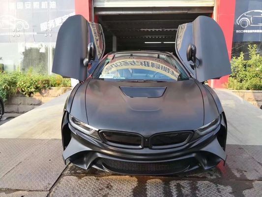 Para o BMW I8 Kit de corpo de fibra de carbono I8 Upgrade Energy-style Kit dianteiro e traseiro de spoiler de pára-choque