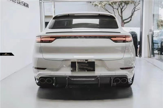 Para o Porsche Cayenne Coupe Kit de corpo de fibra de carbono Cayenne Coupe Kit de corpo de fibra de carbono no estilo FD