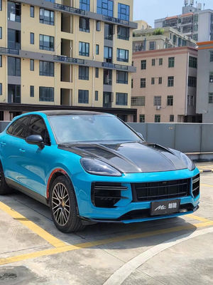 2019 Black Porsche Cayenne Body Kit TH Style Hood Motor Cover Fibra de Carbono Seca