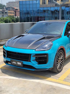 2019 Black Porsche Cayenne Body Kit TH Style Hood Motor Cover Fibra de Carbono Seca