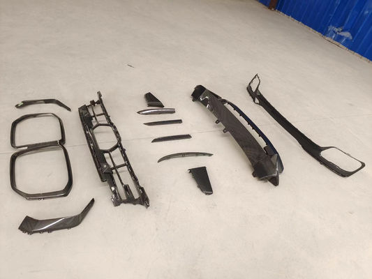 Para BMW X7 Kit de corpo de fibra de carbono X7 OEM estilo de fibra de carbono frontal difusor de lábios Kit de corpo de sombra de luz grande