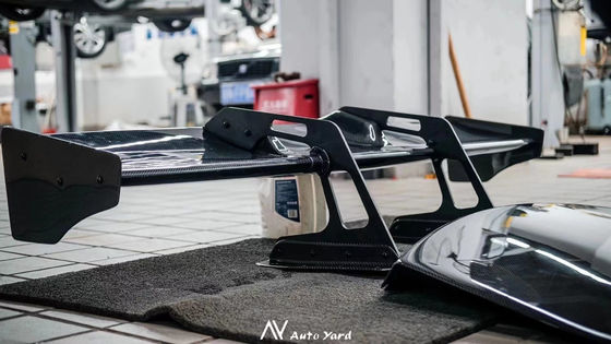 Silver GTR Nissan Body Kit LB Style Spoiler Carro Pato Tail Fins Body Kit Spoiler