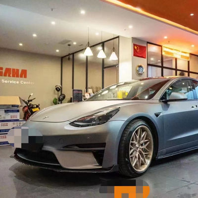 Vendo Modelo 3 Kit de atualização do corpo para o Tesla Modelo 3 Com Robô estilo dianteiro e traseiro spoilers parafuso