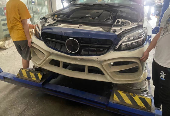 Peças para automóveis Mercedes W205 C180 C260 C300 Body Kit W205 C180 C260 C300 Upgraded IMP Style Front Bumper Body Kit