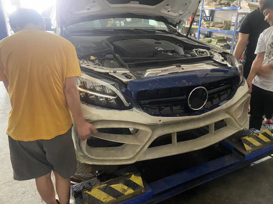 Peças para automóveis Mercedes W205 C180 C260 C300 Body Kit W205 C180 C260 C300 Upgraded IMP Style Front Bumper Body Kit