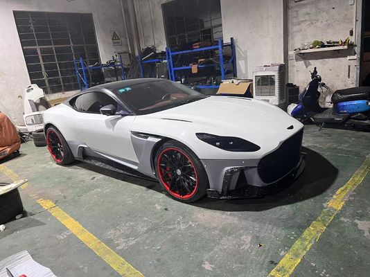 DB11 Aston Martin Widebody Kit Verde Bumper Lip Splitter Db11 Kit de Corpo