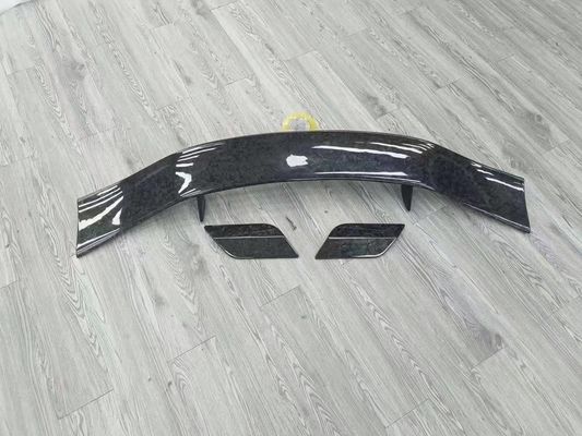 Bright Black Aston Martin Body Kit DBX MSY Estilo Ala de Spoiler de Fibra de Carbono