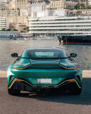 2020 Vantage Aston Martin Corpo V12 F1 Kit de estilo Frente traseiro pára-choques
